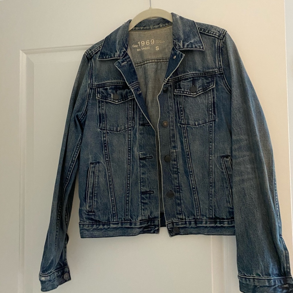 Gap denim jean jacket